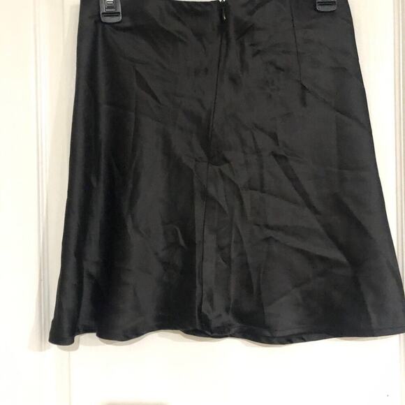Commense Womens Flare Skirt Size Medium‎ Black Back Zip Knee Length Casual NWT - Picture 3 of 8